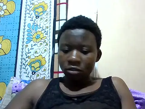 NaughtyNyra webcam