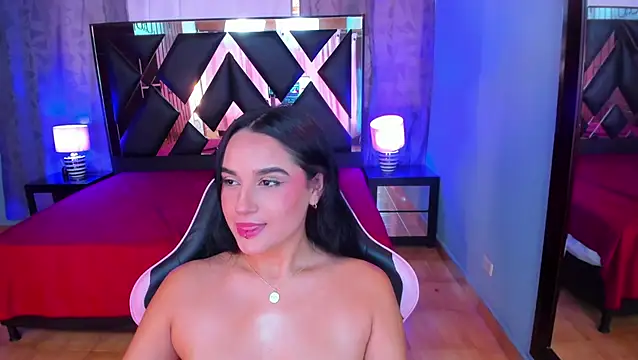 emmaa_sweett1 live cam on StripChat
