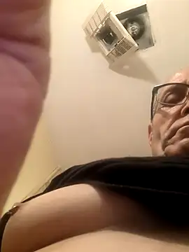 bobby69cock webcam