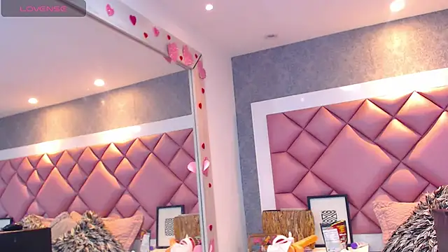 Thegreatonelady webcam