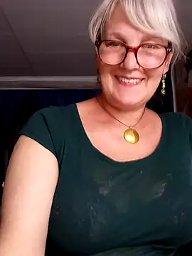 irinamaux webcam