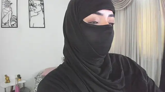 Uzra_hayed webcam