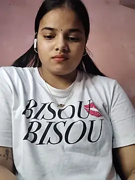Queen_111 webcam