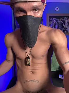 CRAZY-BOY99 webcam