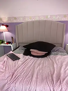 Lolagolden1 webcam