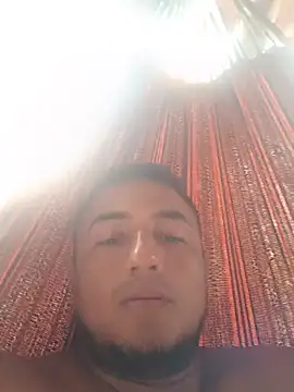 knox_zeque webcam