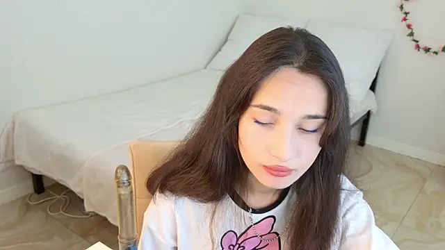 Eleonora_Sun webcam