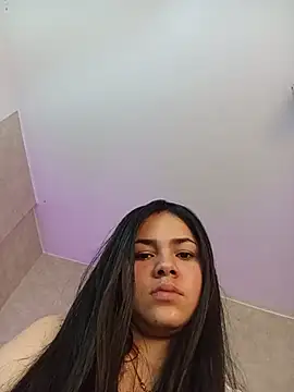 Meliissa_Saens webcam