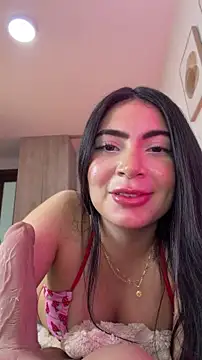 Mia_222 webcam