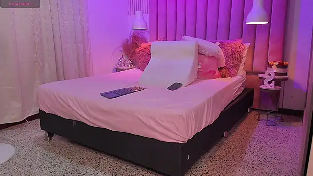 ScarlettDreamss7 live cam