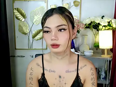 JasmineHiller webcam