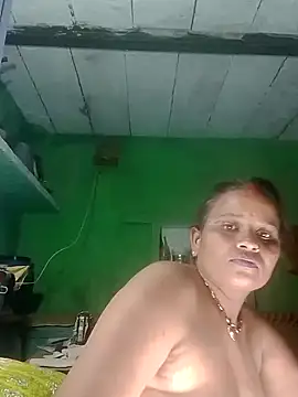 Shivani09900 webcam