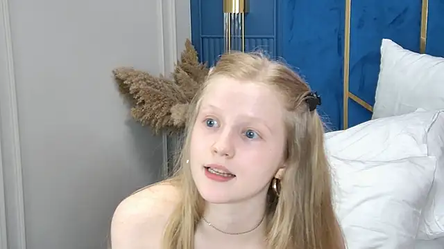 LilianHowards webcam