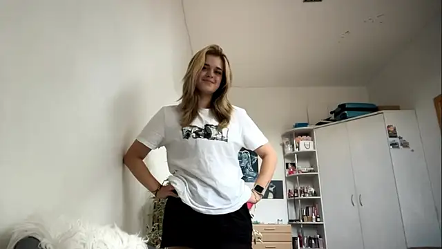 MiaRoika webcam