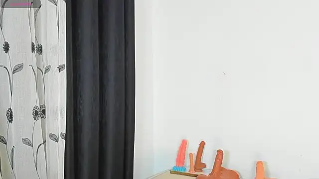 CERTIFIED_SQUIRTER webcam