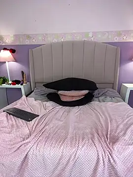 Lolagolden1 webcam