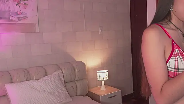 Alanna-Rosse webcam