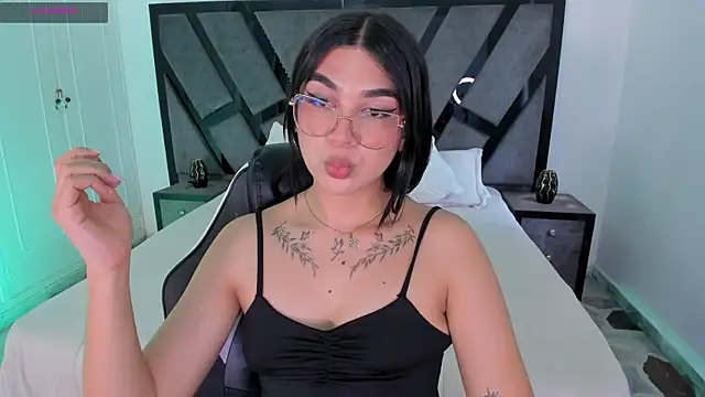 RoseCassie webcam