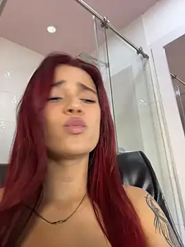 amber_sparkle webcam
