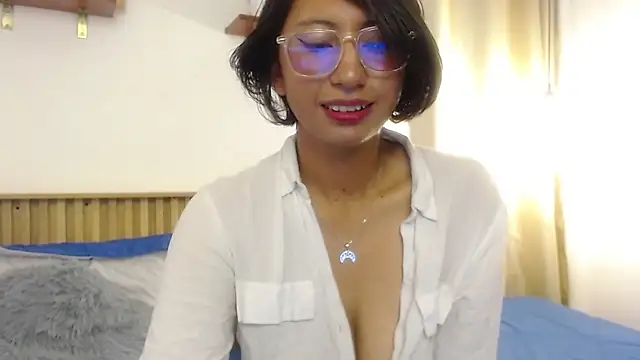 Violet_2003 webcam