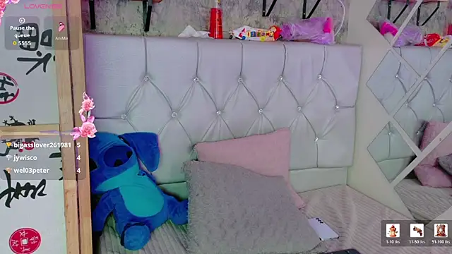 Sophia_xoxo1 webcam