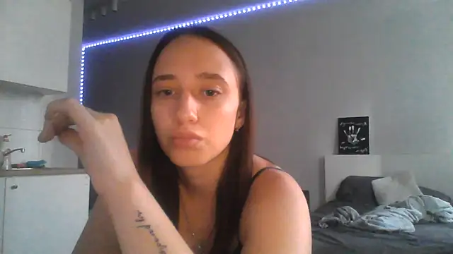 DarkMirel webcam
