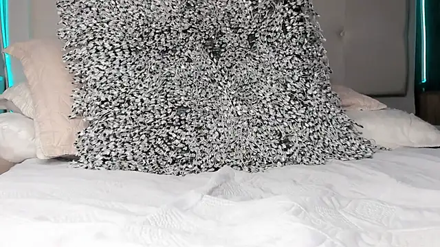 mia_gomez7 webcam