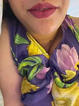 Bold-arabic-vibes webcam