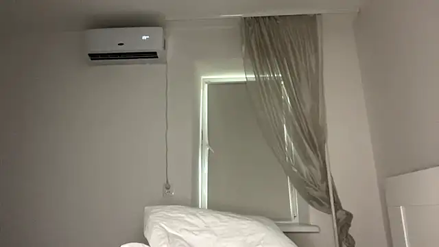 Eva_Shining_Star webcam