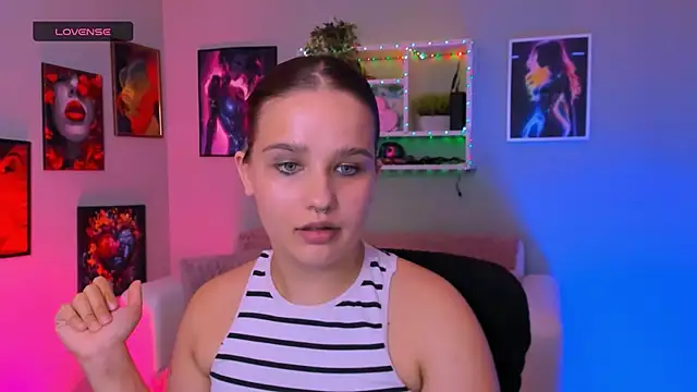 juliet_roseee webcam