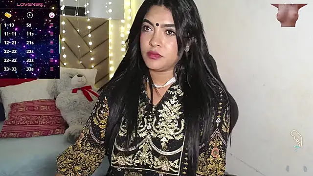 lakshmiraniii webcam