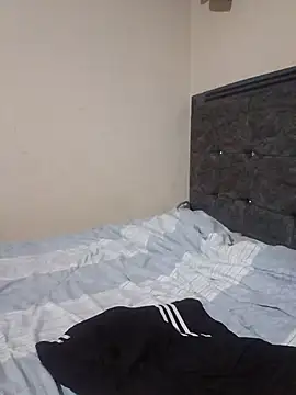 Mr_earn_this webcam
