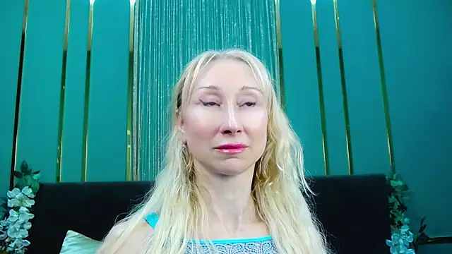 KissDreamm webcam