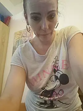 milflovelyxxx webcam