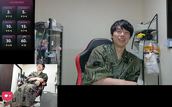 whitebriefboy webcam