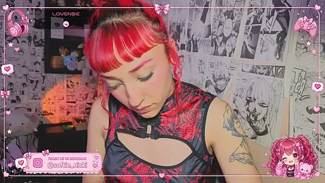 NickiYoung webcam