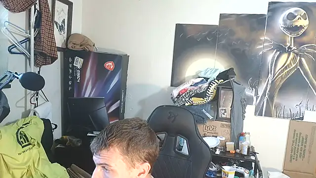 jizzyglizzy92 webcam