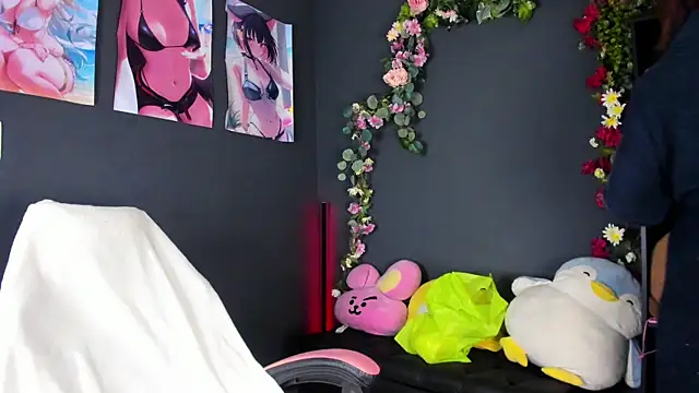 Kira_Exxe webcam
