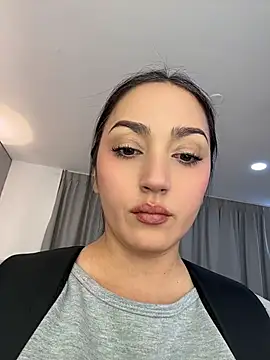 LIAH_IZUMI webcam