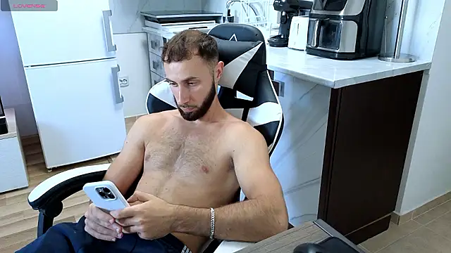 RyanStorm_ webcam