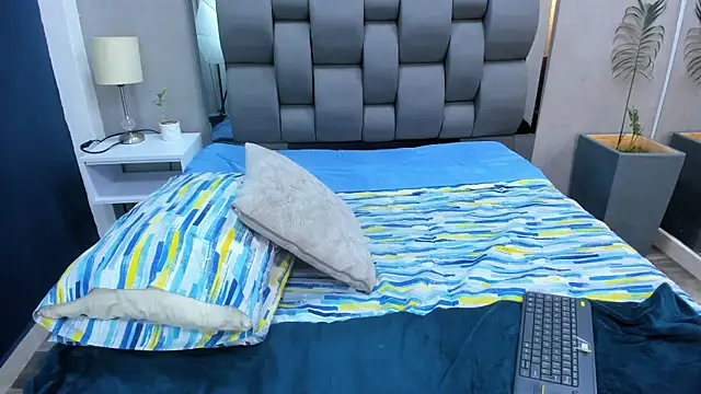 Charlie___Musk webcam