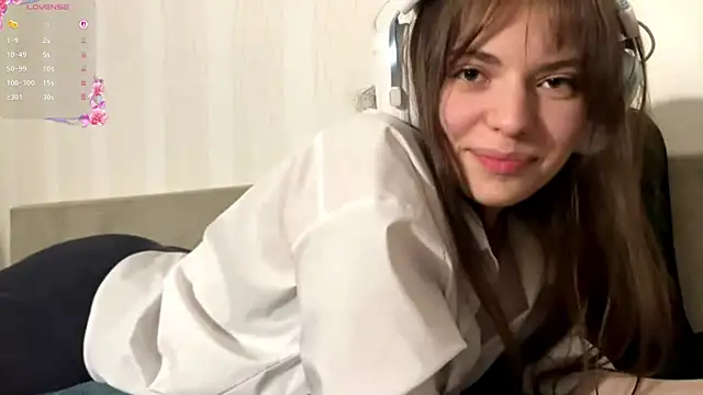 LorinaSpero webcam