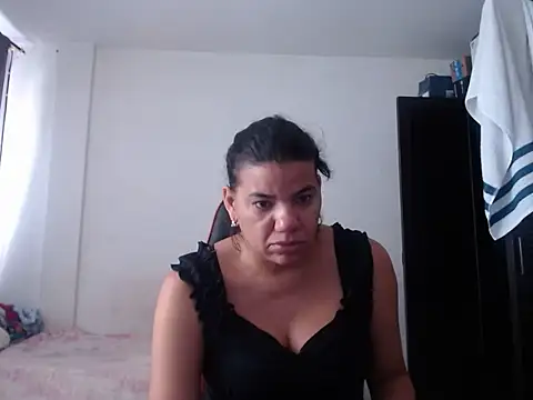 Adriana_0312 webcam