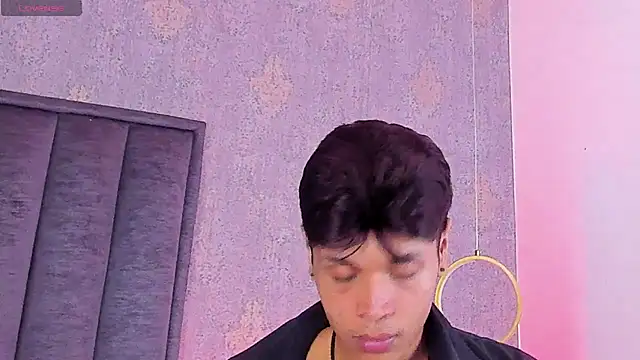 Alejandroo_Montenegro webcam