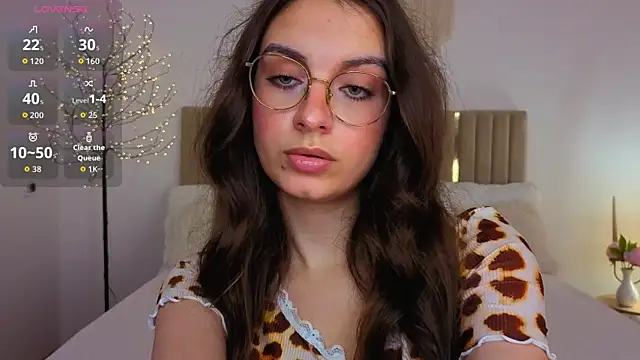 Real_cutie1 webcam