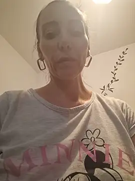 milflovelyxxx webcam