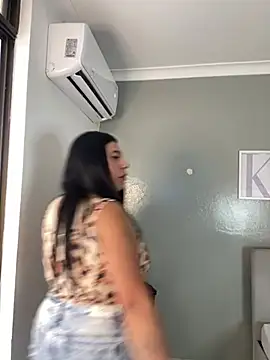 KendalMilleer webcam