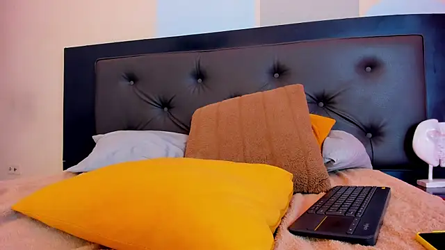 Boy_Mathew webcam
