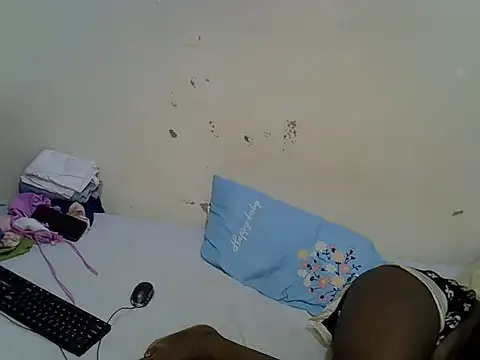 Sweet_sauti webcam