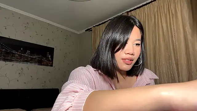 lesleybobola's live room